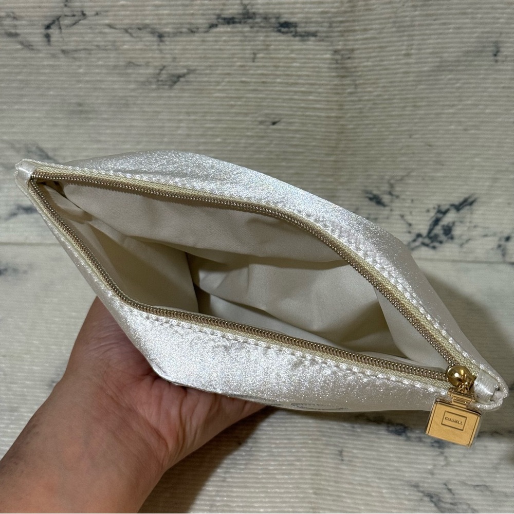 Chanel Beauty COCO Mademoiselle Cream Satin Zippered Pouch - Picture 7 of 11